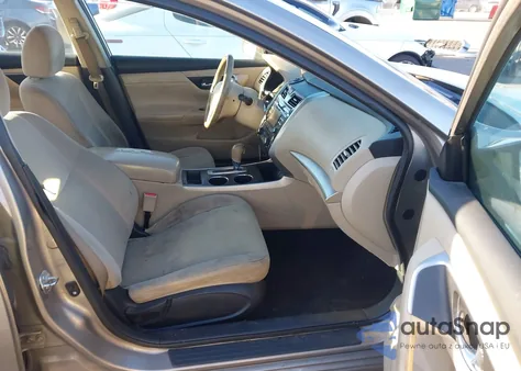 2015 Nissan Altima 2.5 Sv from USA, damaged, VIN 1N4AL3AP3FC484011